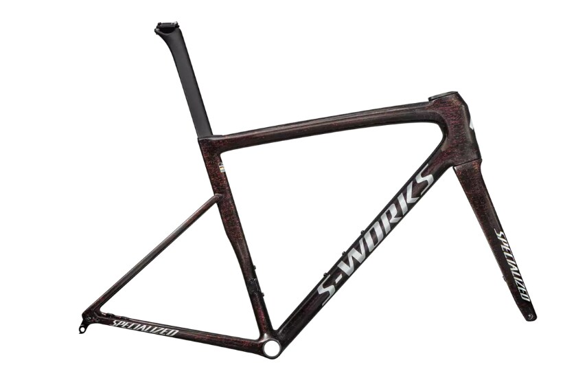 Specialized Ram, Tarmac SL8 S-Works, Gloss Carbon / Red To Gold Blurred Speckle / Metallic White Silver