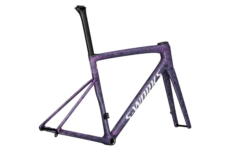 Specialized Ram, Tarmac SL8 S-Works, Satin Carbon / Rebel Pink + Deep Lake Metallic Blurred Impasto / Gloss White