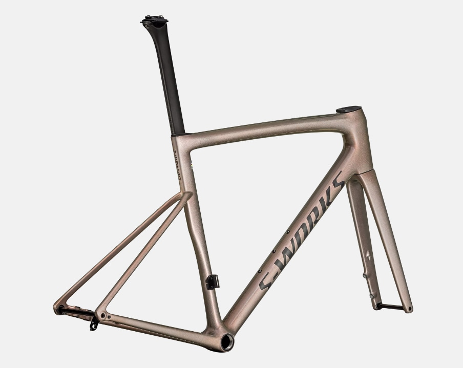 Specialized Ram, Tarmac SL8 S-Works, Gloss Viavi Red Gold Over Silver / Satin Metallic Obsidian