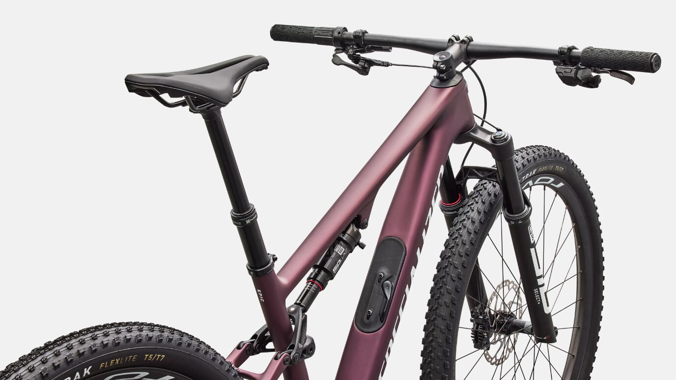 Specialized Cykel, Epic 8 Expert Di2, Satin Bordeaux Metallic / White