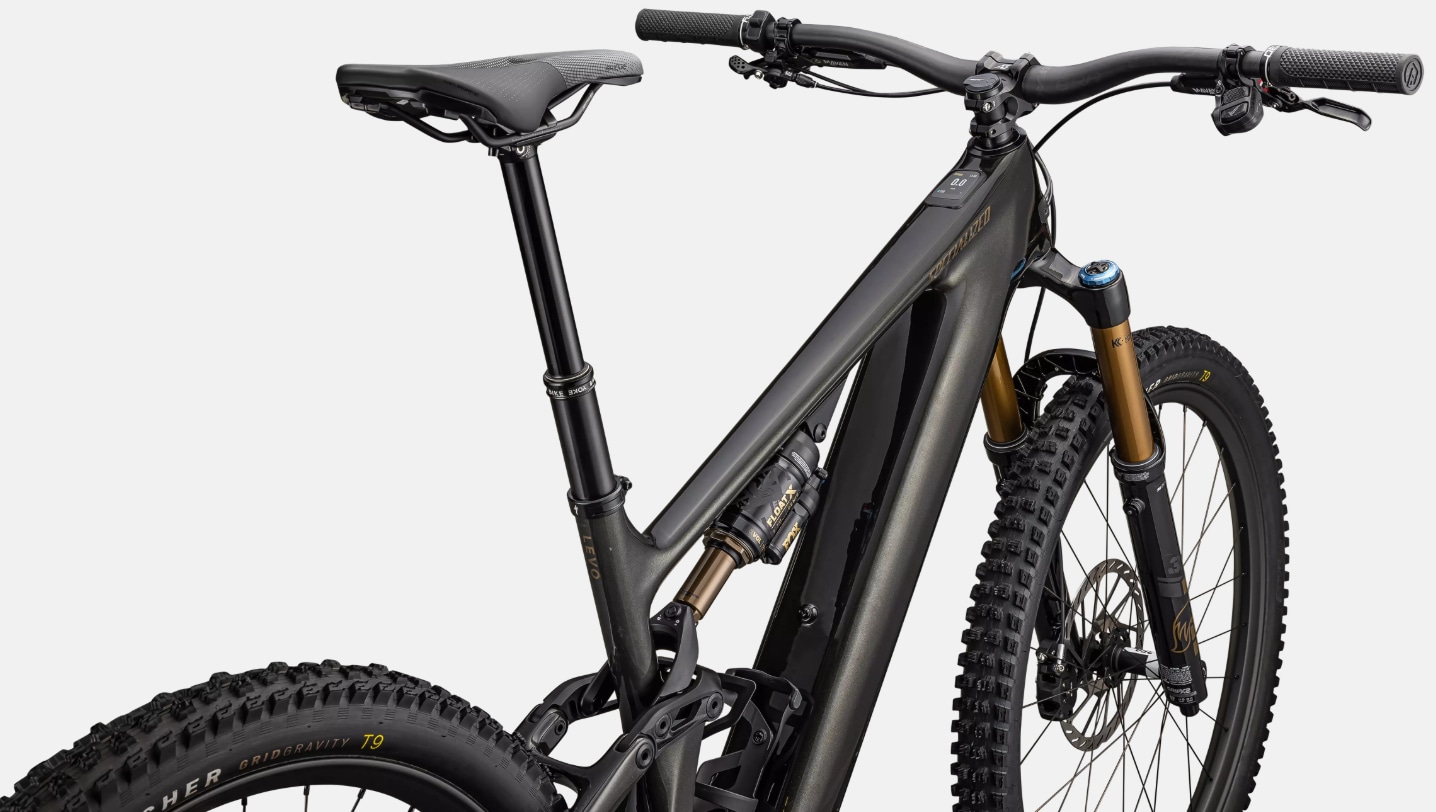 Specialized Cykel, Turbo Levo 4 Pro, Gloss Metallic Obsidian / Burnt Gold Metallic
